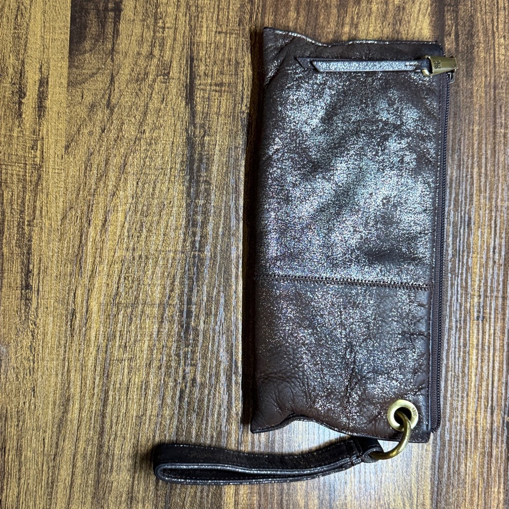 HOBO Shimmering Brown Wristlet
